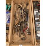 A WOODEN BOX CONTAINING VARIOUS TOOLS