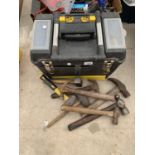 A LARGE TOOL BOX AND TOOLS TO INCLUDE HAMMERSSNIPS, SAW DISCS ETC