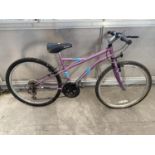 AN APOLLO SUBLIME MOUNTAIN BIKE WITH 15 SPEED SHIMANO GEAR SYSTEM
