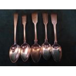 FIVE HALLMARKED SILVER TEASPOONS, VARIOUS CITIES TO INCLUDE GLASGOW, WEIGHT 3 oz APPROX