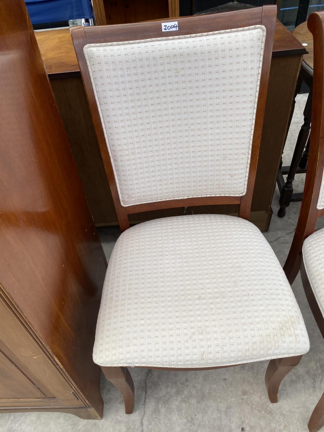 FOUR MAHOGANY DINING CHAIRS - Image 2 of 3