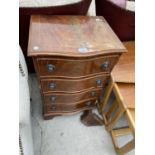 A SMALL MAHOGANY CHEST OF FOUR DRAWERS (REQUIRES ONE BRACKET FOOT RE-ATTACHING)