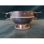 A HALLMARKED 1927 LONDON SILVER QUAICH BOWL - MAKER RHODES & SONS, WEIGHT 7 oz APPROX, DIAMETER 17