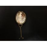 VINTAGE CAMEO BROOCH OF A NEO CLASSICAL FEMALE WITH GILT BRASS MOUNT, 1.5 X 1.5 CM