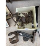 VARIOUS ITEMS TO INCLUDE CLAMPS, SHOELASTS AND JACKS