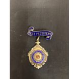 VINTAGE BIRMINGHAM SILVER 'NFI' ENAMEL MEDAL FOR THE PAST PRESIDENT TOTAL GROSS WEIGHT 23 GRAMS