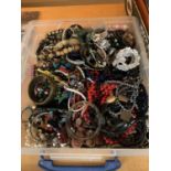 A BOX CONTAINING A LARGE QUANTITY OF COSTUME JEWELLERY