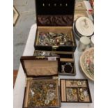 TWO JEWELLERY BOXES TO INCLUDE LARGE QUANTITY OF COSTUME JEWELLERY