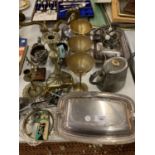 A SELECTION OF METAL ITEMS TO INCLUDE DISHES ETC