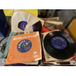 A COLLECTION OF RECORDS TO INCLUDE 45'S AND 78S, ABBA, VAL DOONICAN, CLASSICAL ETC