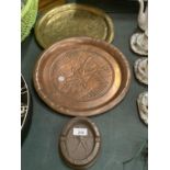 A 'BUTLERS ALES' BRASS DRINKS TRAY AND A 'JONNIE WALKER' BRASS TRAY AND ASHTRAY