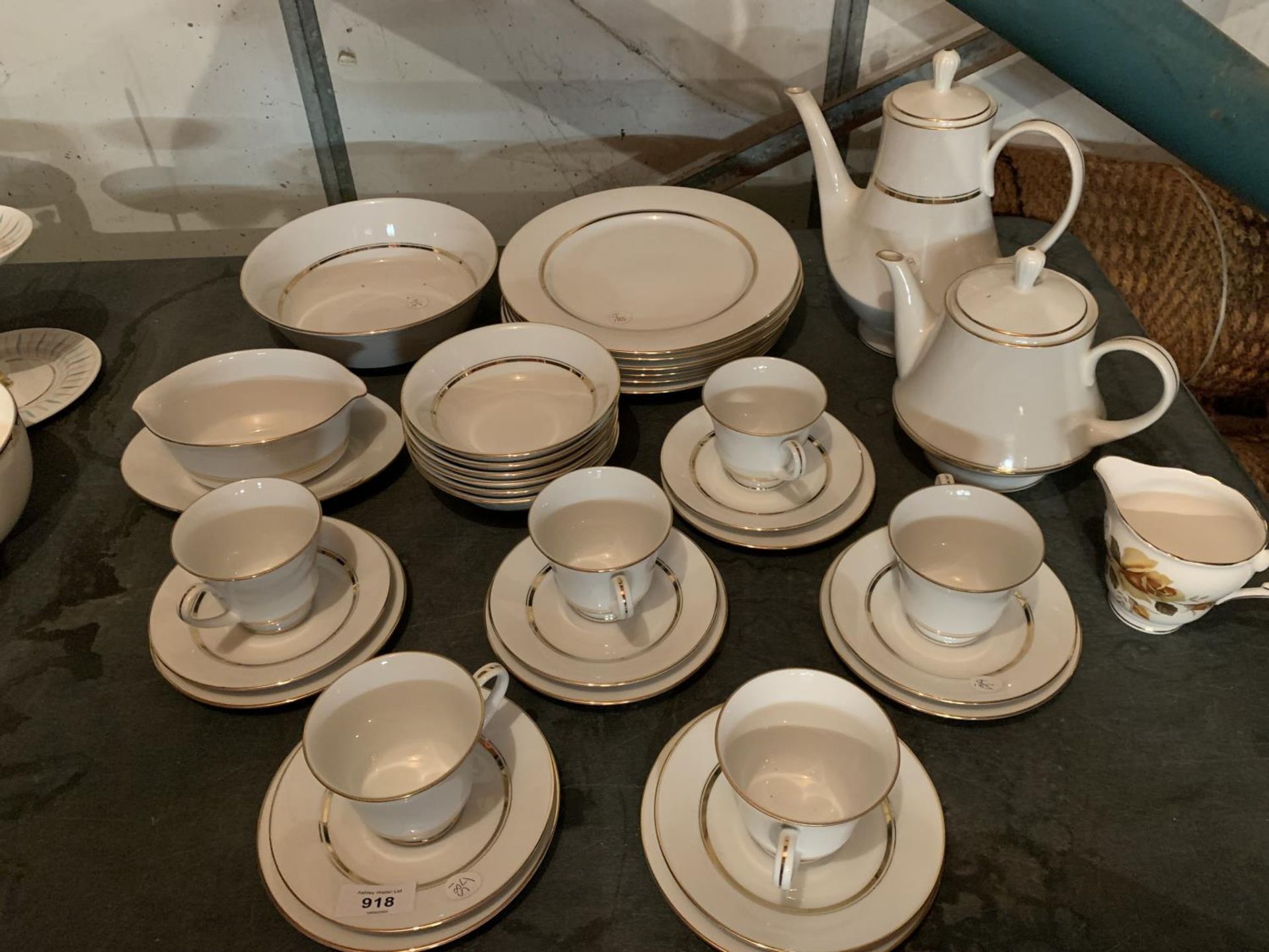 A WHITE AND GOLD SIX PLACE SETTING DINNER SERVICE TO INCLUDE TEA AND COFFEE POTS