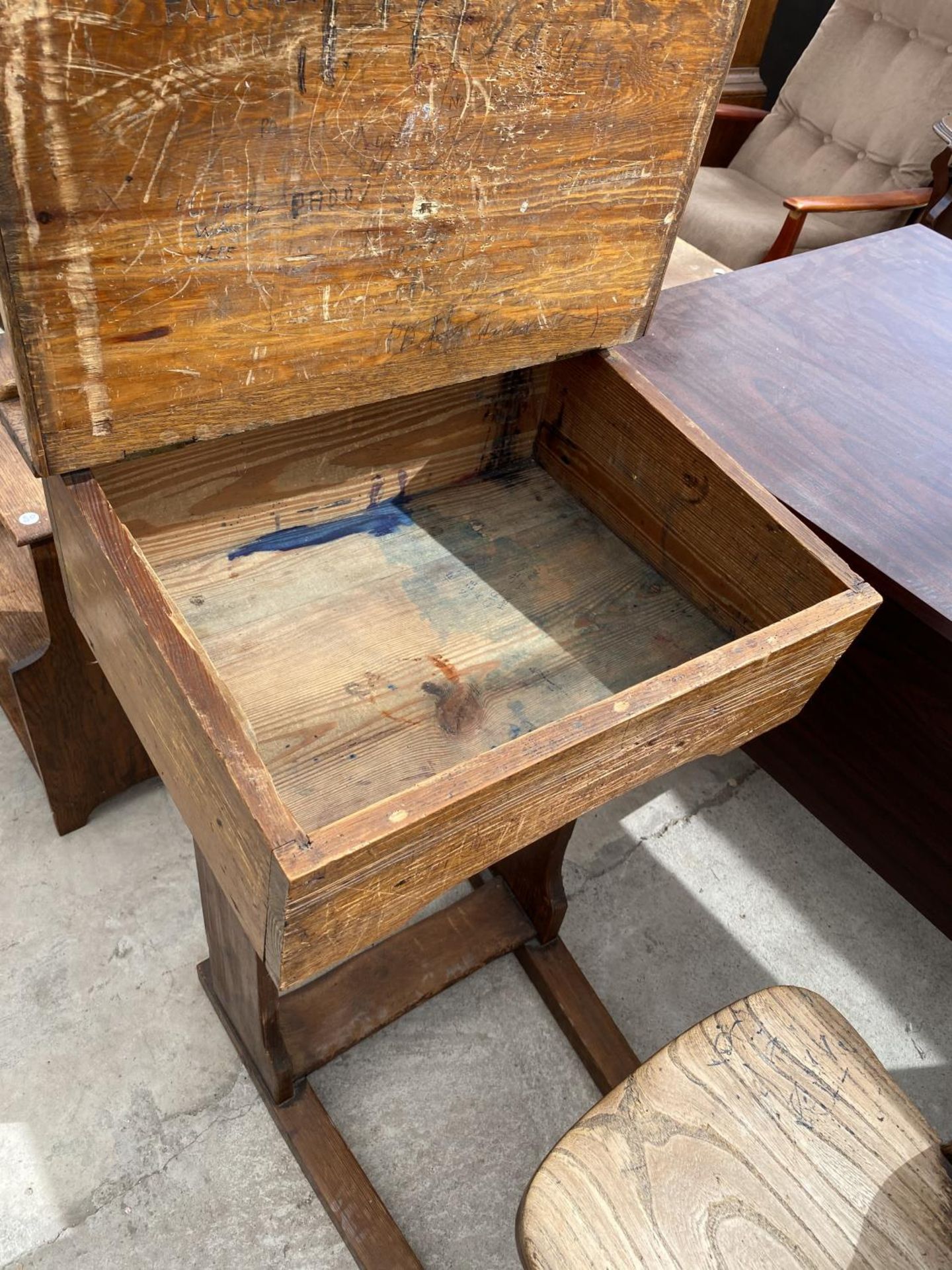 A VICTORIAN PITCH PINE SCHOOL DESK AND CHAIR - Image 4 of 4