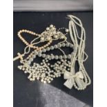 A QUANTITY OF COSTUME JEWELLERY MAINLY PEARLS