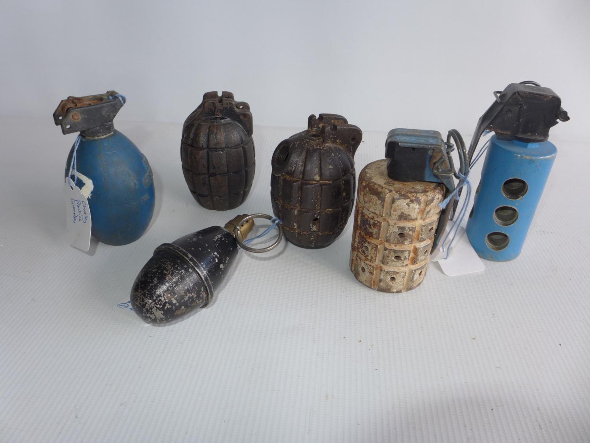 A COLLECTION OF INERT GRENADES TO INCLUDE MILLS, BELGIUM, FLASH BANG, A CHORLEY PRACTISE AND A - Image 2 of 2