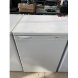 A BOSCH ECONOMIC FRIDGE, IN WORKING ORDER, NO WARRANTY