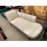 AN EDWARDIAN CHAISE LONGUE