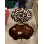 A ROYAL CROWN DERBY PLATE AND A CARLTON WARE ROUGE ROYALE DISH