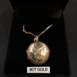 A 9CT GOLD LOCKET PENDANT ON A 9CT GOLD NECKLACE 5.2 GRAMS