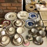 AN ASSORTMENT OF CHINA TO INCLUDE A ROYAL ALBERT TEA SET ETC