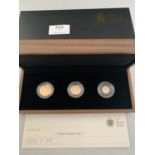 A BOXED 2012 ROYAL MINT BRITANNIA GOLD 3 COIN SOVEREIGN SET, SOVEREIGN, HALF SOVEREIGN AND QUARTER