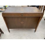 A MID 20TH CENTURY OAK BLANKET CHEST