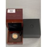 A 2015 GOLD PROOF SOVEREIGN IN WOODEN PRESENTATION BOX WITH CERTIFICATE