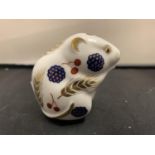 A ROYAL CROWN DERBY MOUSE WITH STOPPER
