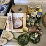 AN ASSORTMENT OF ITEMS TO INCLUDE MINIATURE CHARACTER JUGS, A CARRIAGE CLOCK ETC
