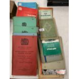 AN ASSORTMENT OF VINTAGE STREET MAPS AND BRITISH REGIONAL GEOLOGY BOOKS