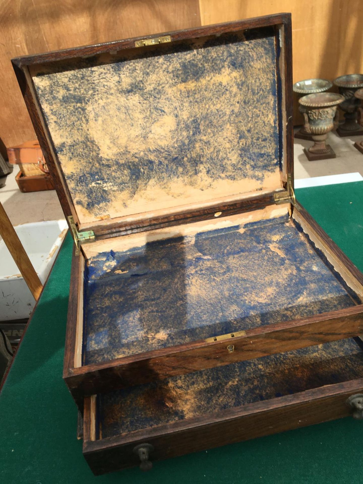 A LIDDED WOODEN BOX WITH ONE DRAWER AND BEAD DETAILING, A FOLDING CARD TABLE, TWO PICTURES, LAMP - Image 2 of 4