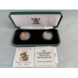 A 1993 TWO COIN PROOF SET GOLD SOVEREIGN AND SILVER £1 IN PRESENTATION BOX WITH CERTIFICATE