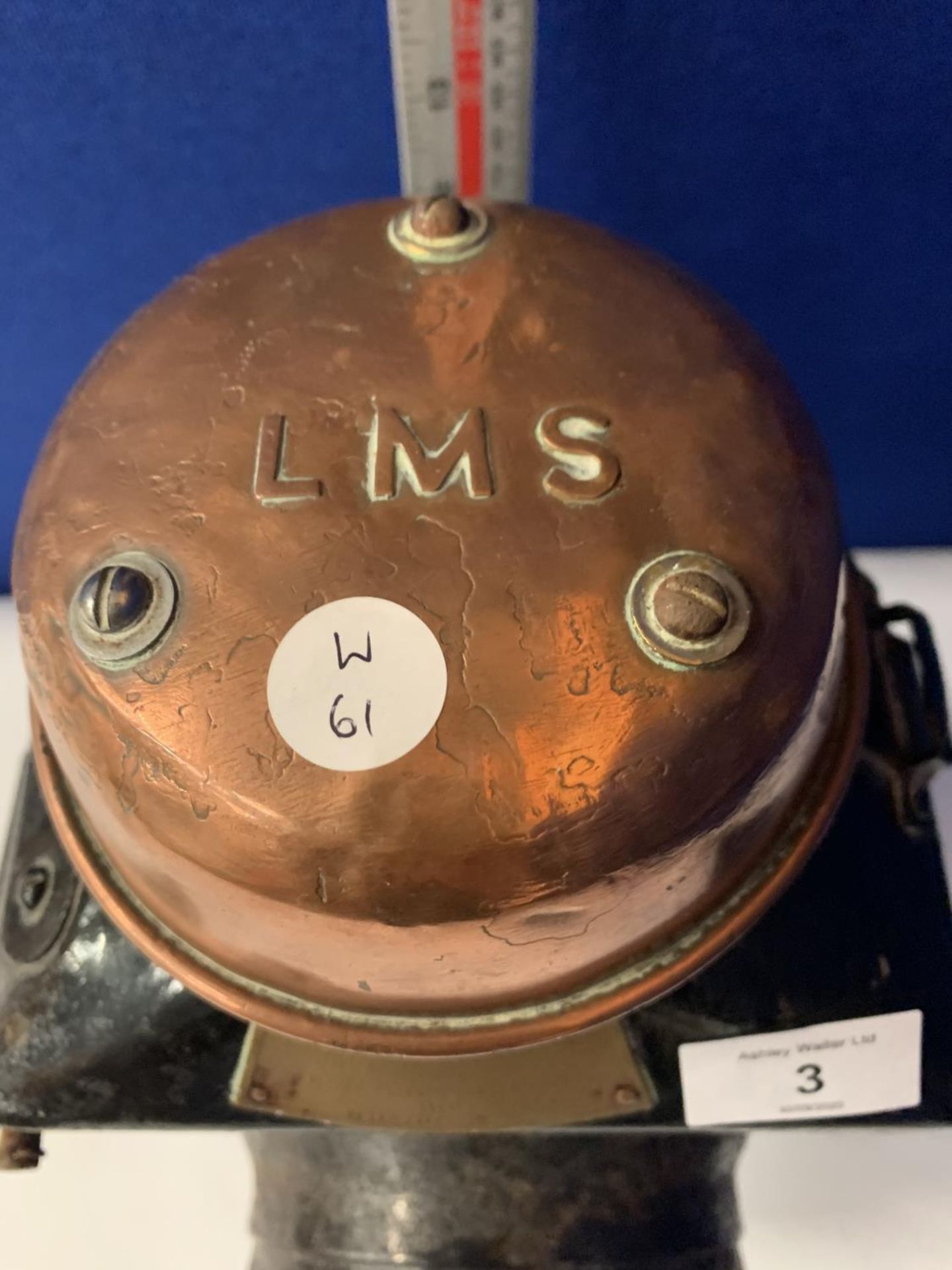 A VINTAGE LMS LAMP ADLAKE NO 22 LAMP MANUFACTURING AND RAILWAY SUPPLIES LTD LONDON - Image 2 of 6