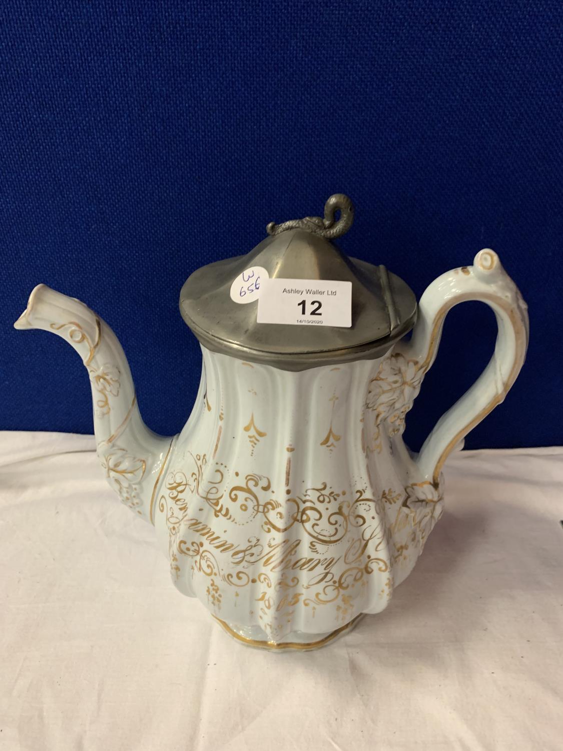 A STAFFORDSHIRE STONEWARE 'SMEAR GLAZE' COFFEE POT WITH METAL HINGED LID AND GOLD PAINTED DETAIL