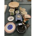 AN ECLECTIC MIX OF VARIOUS COLLECTABLES TO INCLUDE AN ORIENTAL BOWL ETC