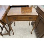 A MID 20TH CENTURY WALNUT SIDE TABLE WITH SINGLE DRAWER ON CABRIOLE LEGS, 24" WIDE