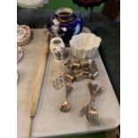 A SELECTION OF VINTAGE ITEMS TO INCLUDE A PARASOL, NAPKIN RINGS, CERAMICS ETC