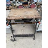 A BLACK AND DECKER WORKMATE 2000