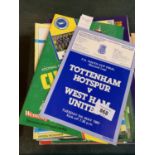 A QUANTITY OF FA CUP FINAL PROGRAMMES TO INCLUDE, FULHAM V MANCHESTER UNITED 1975, EVERTON V
