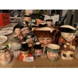 A COLLECTION OF MIXED SIZE TOBY JUGS TO INCLUDE DOULTON LONG JOHN SILVER, TWO WELSH LADIES AND A