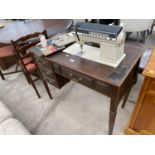 A SINGER FUTURA SEWING MACHINE IN SINGLE PEDESTAL DESK COMPLETE WITH THREE DRAWERS AND ONE SHAM