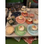 A SELECTION OF CERAMIC WARE TO INCLUDE ROYAL WINTON