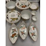 A SET OF ROYAL WORCESTER 'EVESHAM' TABLEWARE