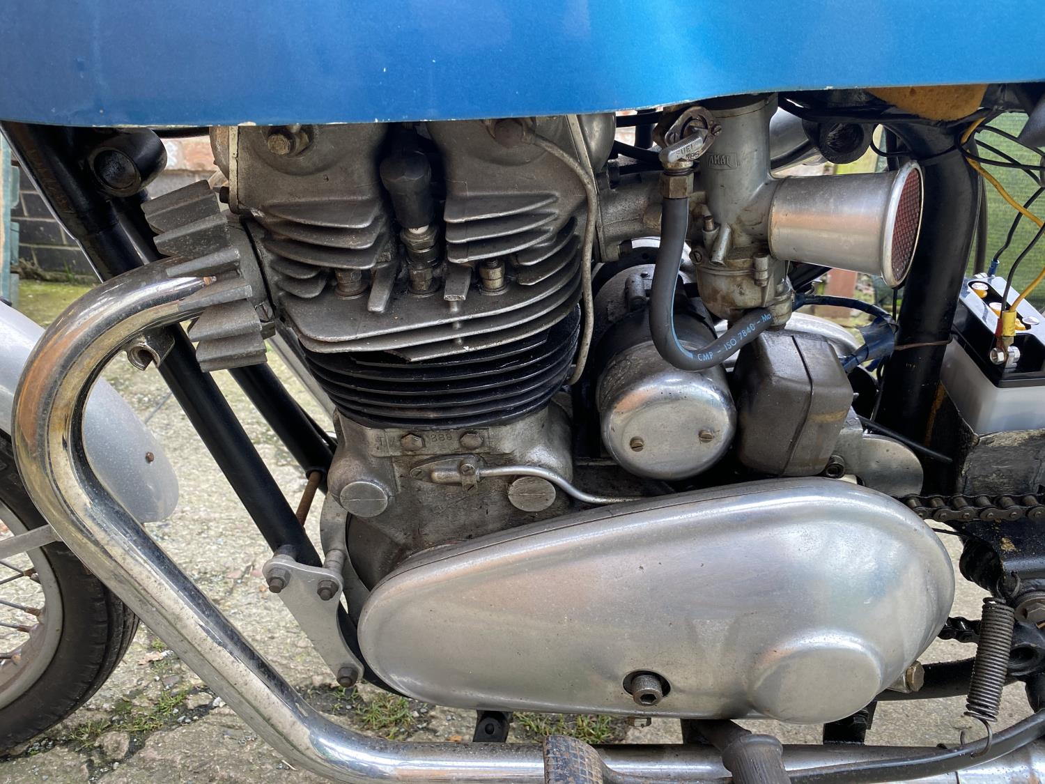 A ROYAL ENFIELD 700 CC TWIN CYLINDER MOTORCYCLE, REGISTERED IN 1974 - Image 10 of 14