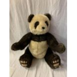 A BOYDS HEIRLOOM COLLECTION PANDA