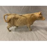 A BESWICK CHAROLAIS COW