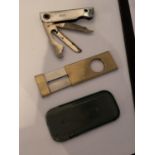 A GOLD PLATED CIGAR CUTTER AND KNIFE