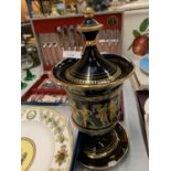 A SIX PLACE CANTEEN, A ROYAL WORCESTER GLOUCESTERSHIRE REGIMENTAL PLATE AND A BLUE AND GOLD GREEK