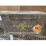 A LARGE VINTAGE ORIGINAL WW2 AMMUNITION BOX. WIDTH 45CM, HEIGHT 26CM, DEPTH 28CM