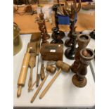 A LARGE QUANTITY OF WOODEN ITEMS TO INCLUDE SEVERAL CANDLESTICKS